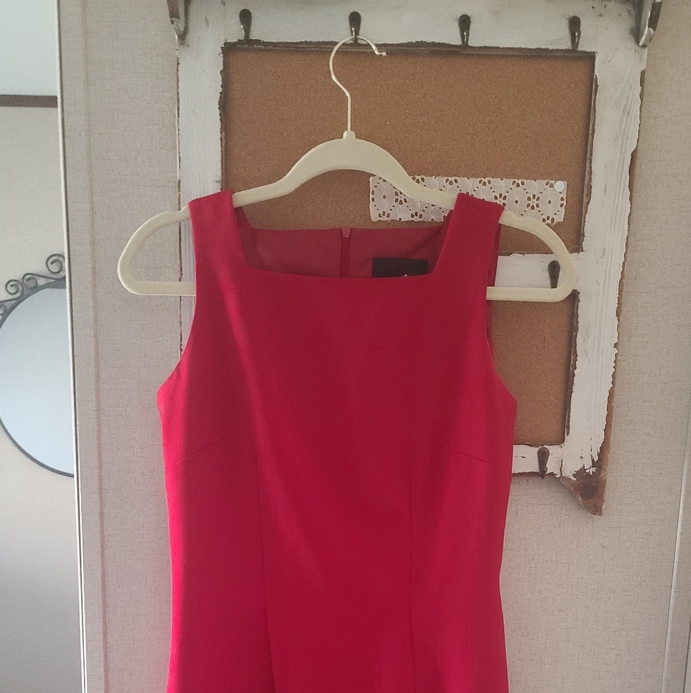Red Dress Professional w/slit